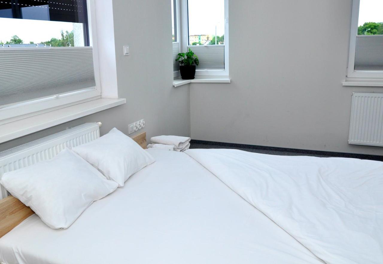 Pokoje, Apartamenty, Restauracja Marcus Oborniki Luaran gambar